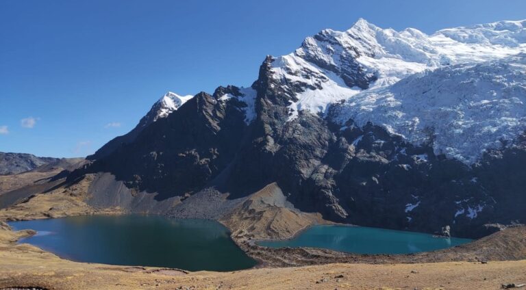 Trek 7 Lagunas Ausangate