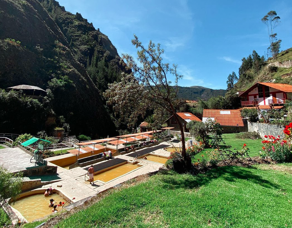Conociendo Los Baños Termales De Lares Conociendo Los Baños Termales De Lares